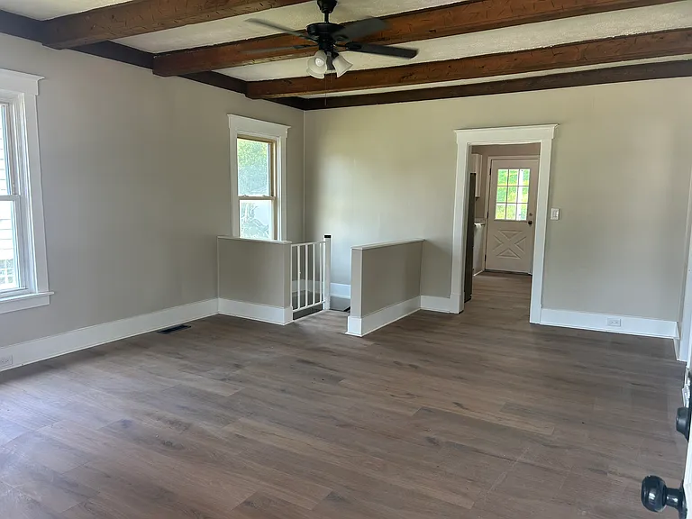 8614 Blue Ash Rd — Photo 20