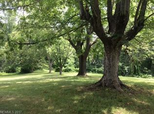 35 Rocky Ridge Rd, Asheville, NC 28806