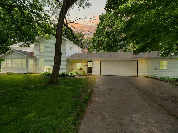 825 N Seminary St, Roanoke, IN 46783