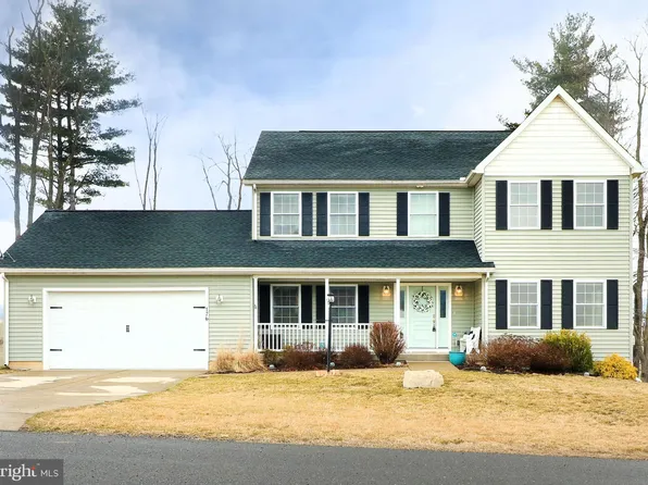 176 Whitetail Cir, Mill Hall, PA 17751