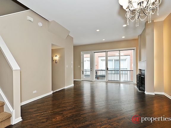 Living Room / Dining Room