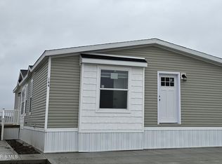 27484 Oregon Rd #144, Perrysburg, OH 43551