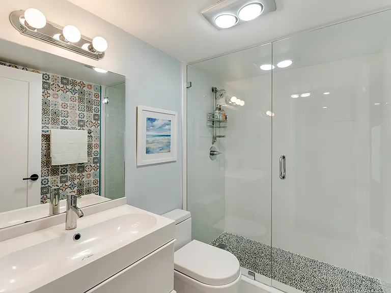 1901 Brickell Ave #B1809 — Photo 22