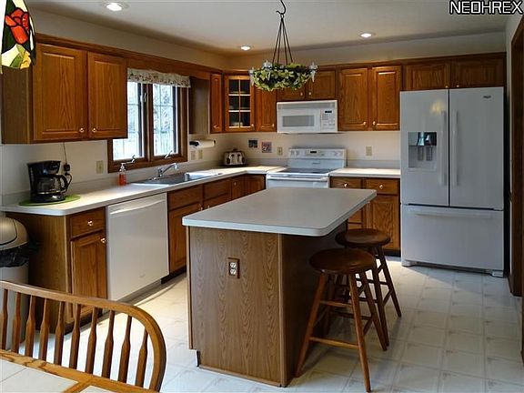 5th image of 3919 Colonial Ct