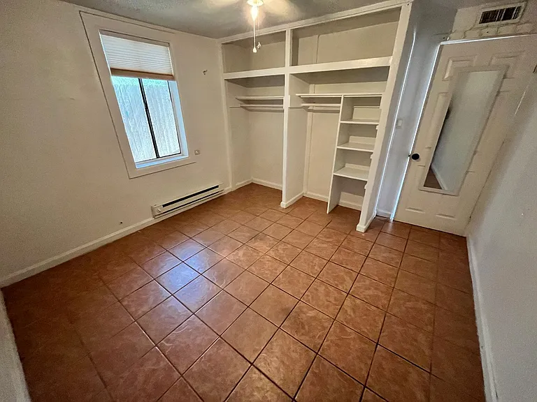 115 E Alturas St — Photo 32