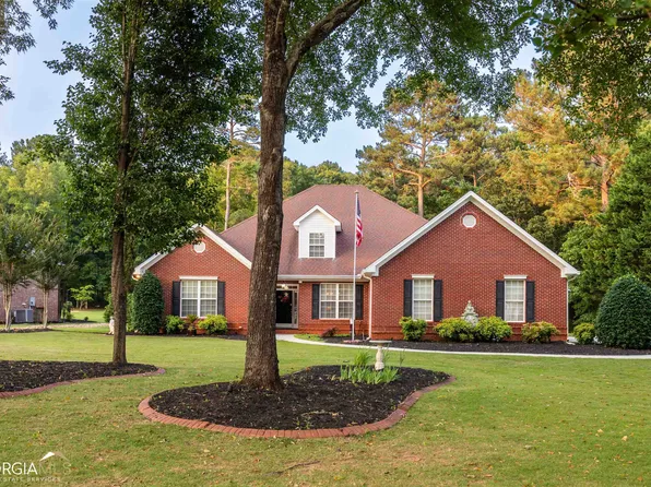 173 Saint Andrews Ct, Social Circle, GA 30025