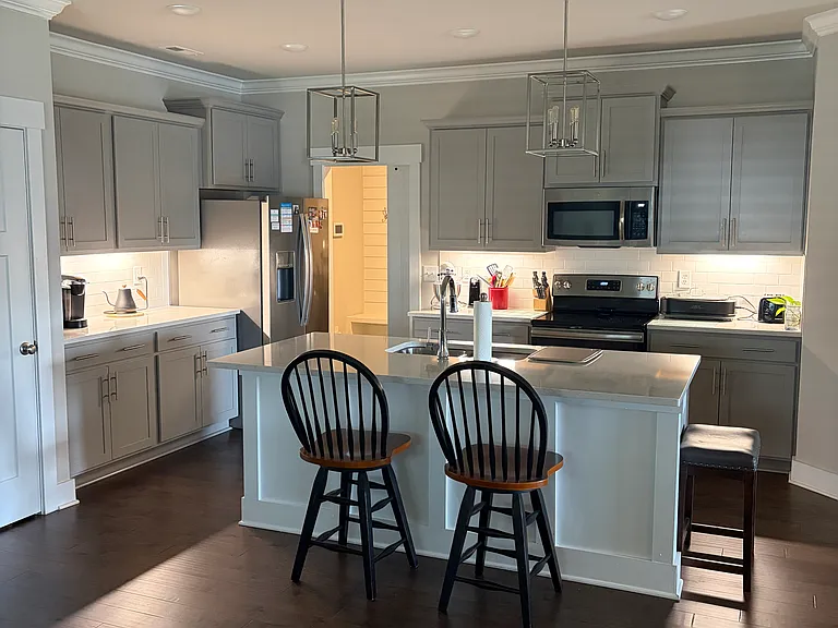 2412 Celia Ct SW — Photo 20