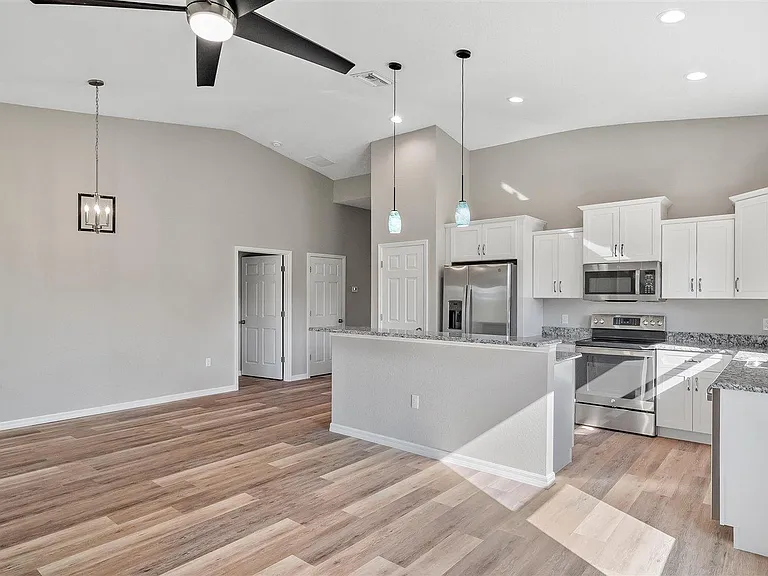 224 Cessna Way NW — Photo 21
