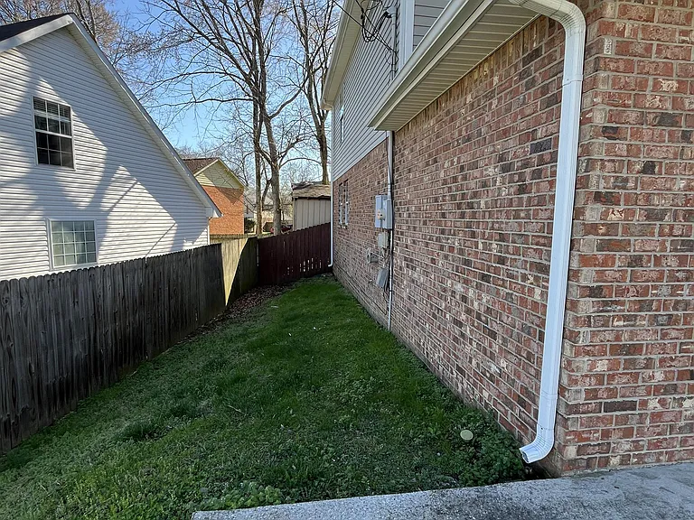 1127 Fitzpatrick Rd — Photo 10