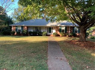 310 Holiday Rd, Gastonia, NC 28054