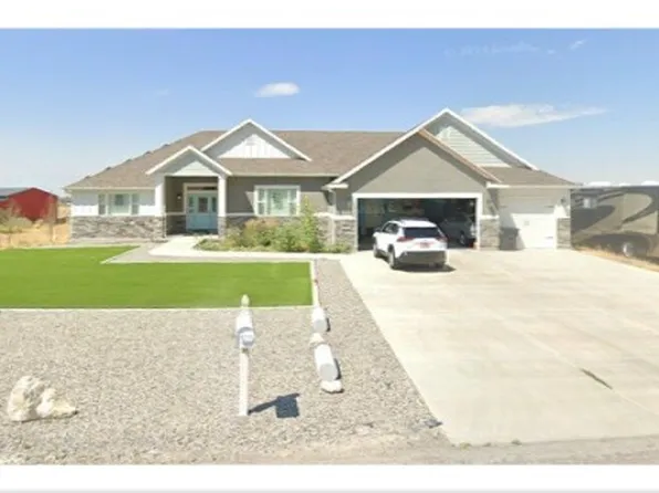 3839 N Arrowhead Ln, Erda, UT 84074