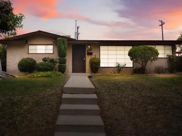 3208 Berkeley St, Bakersfield, CA 93305