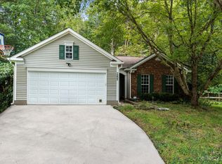 7205 Preakness Stakes Ln, Charlotte, NC 28215