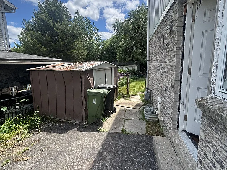 29 Horseley Hill Dr — Photo 4