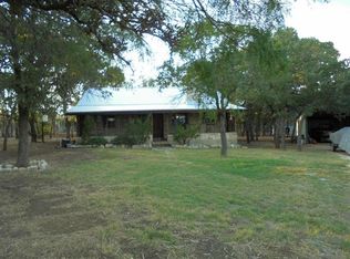 111 Hcr 1303, Blum, TX 76627
