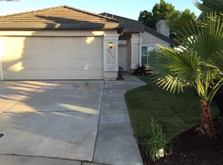 8892 Apple Pear Ct, Elk Grove, CA 95624