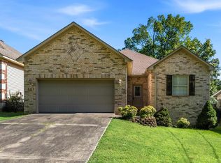 307 Lakeside Rd, Hot Springs, AR 71901
