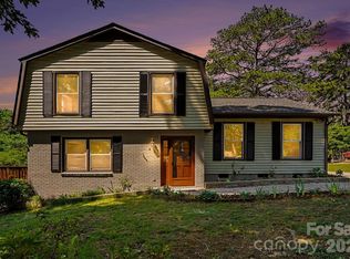 3601 Cross Winds Rd, Charlotte, NC 28227