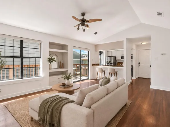 2215 Post Rd APT 2072, Austin, TX 78704