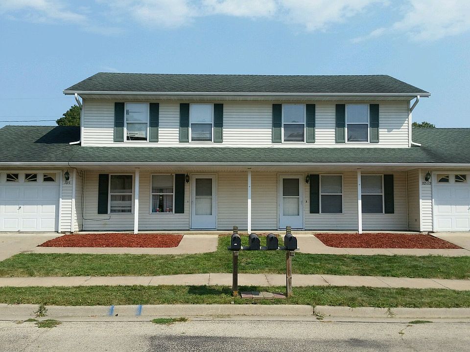 1st image of 705 Maquoketa Townhome 1/2 Ia 1/2 Townhome 1/2