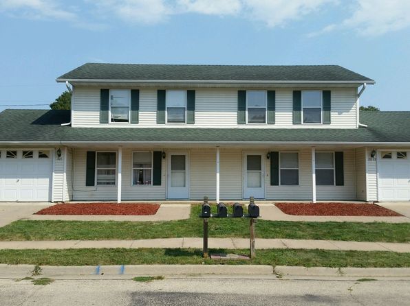 705 Maquoketa Townhome 1/2 Ia 1/2 Townhome 1/2