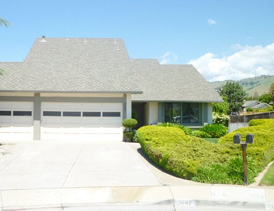 5th image of 3041 Hounds Estates Ct