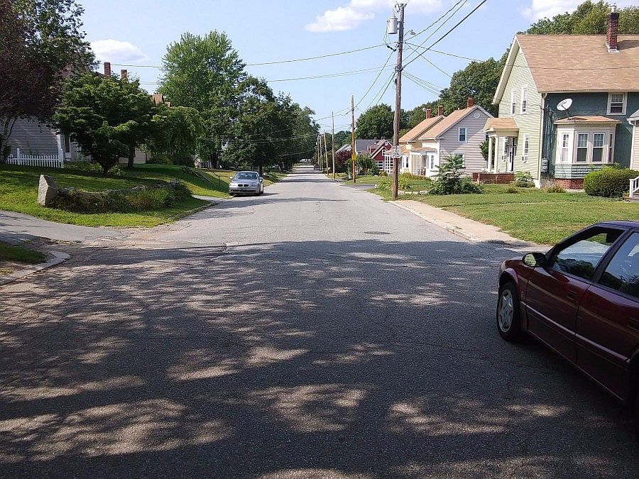 2nd image of 84 Broad St