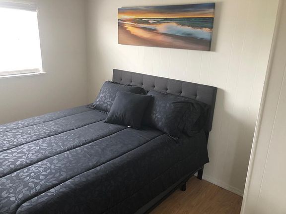 5th image of 120 E Parade Dr #3