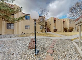 919 Country Club Dr SE APT D, Rio Rancho, NM 87124