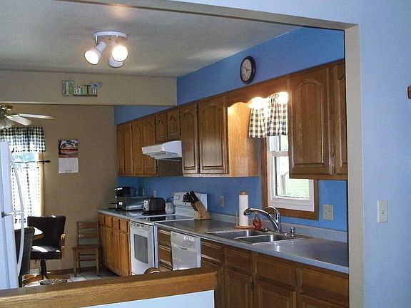 5th image of 2214 N 6th St