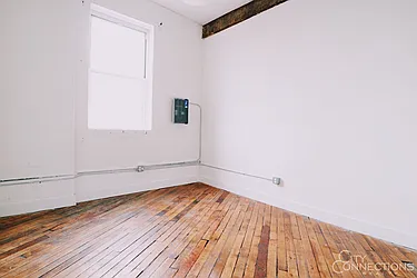 Rented by City Connections Realty