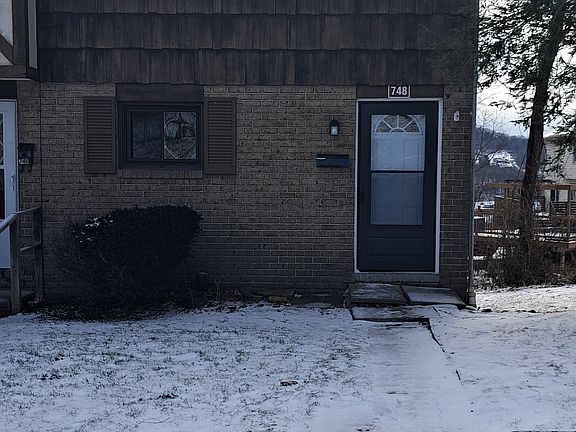 2nd image of 748 S 10th St