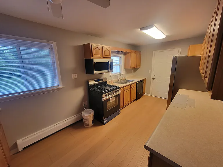 1702 Terrace Ave — Photo 7