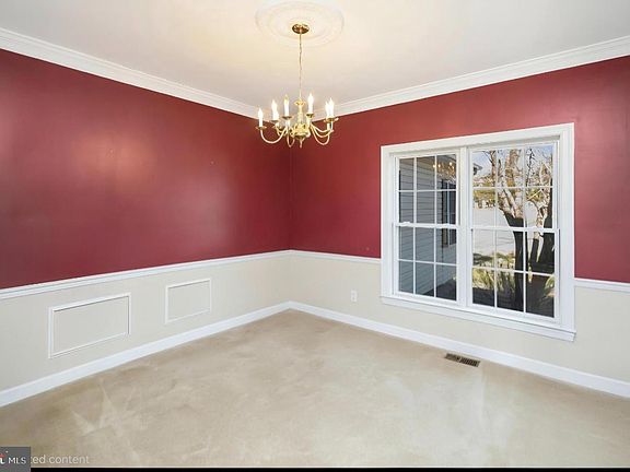 3rd image of 5823 Sumerduck Rd