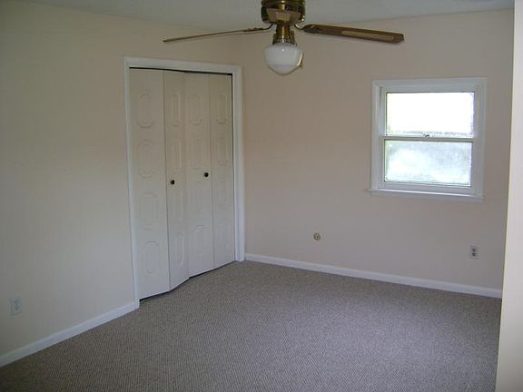 5th image of 2 Stoney Heights Ct