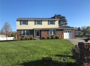 5105 Bending Branch Dr, Richmond, VA 23223