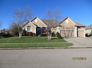 2713 N Lake Ridge St, Wichita, KS 67205