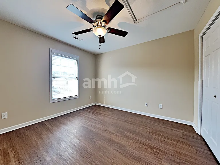 3201 Gaslight Ln — Photo 15