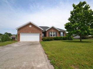 3368 Fair Oaks Cir, Bowling Green, KY 42104