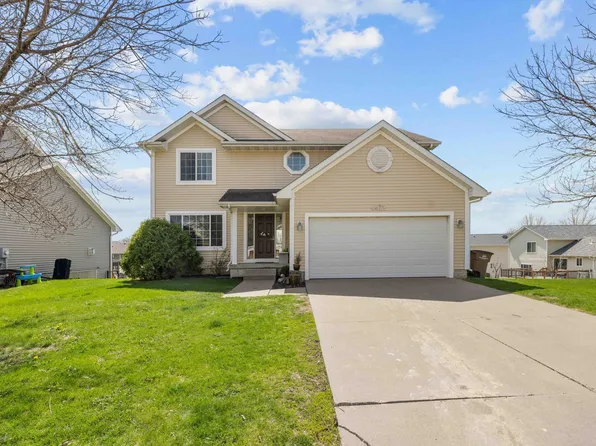4472 Tamara Ln, West Des Moines, IA 50265