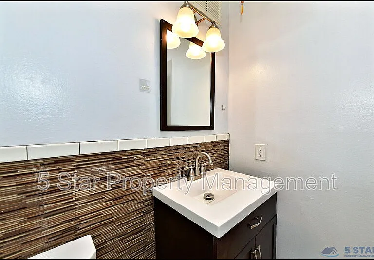 10565 Murphy St — Photo 30