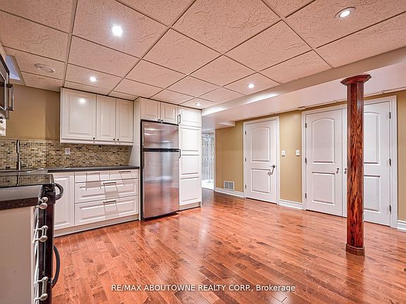 5th image of 104 Cabinet Cres