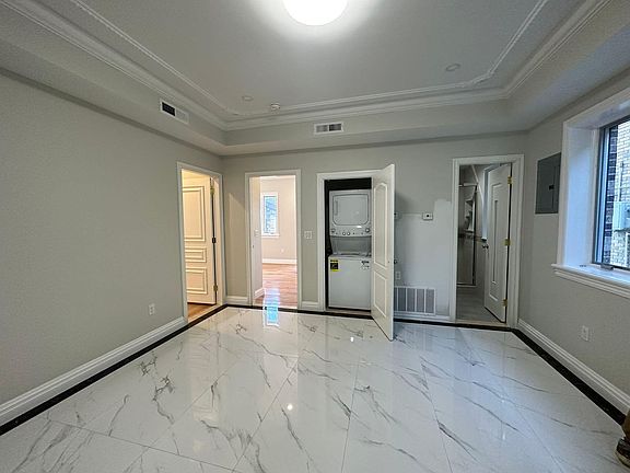 3rd image of 6418 230th St Floor 1