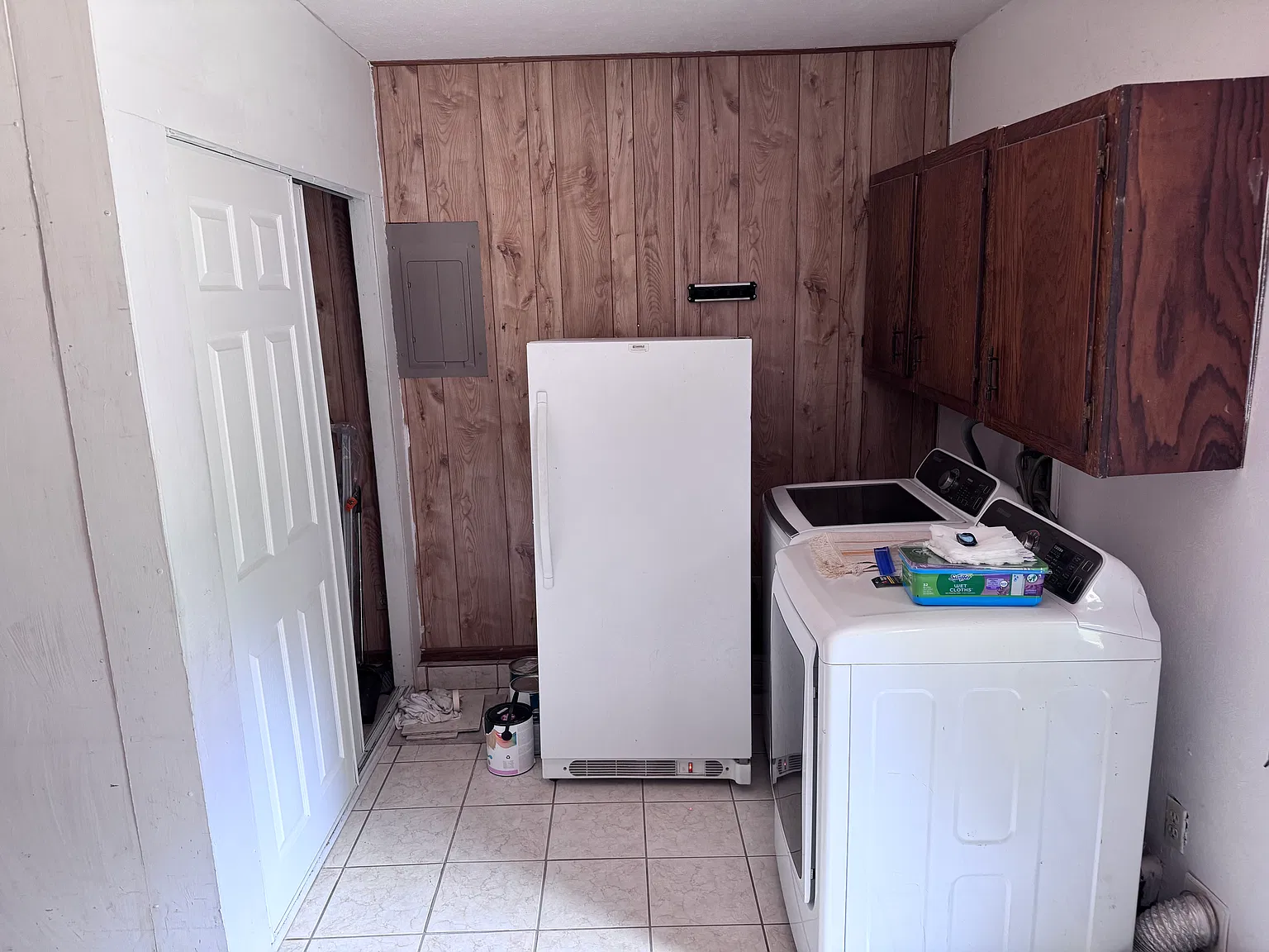 4 bed, 1220 sqft, $2,120 — Photo 3
