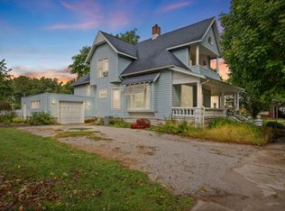 400 S Main St, Idaville, IN 47950