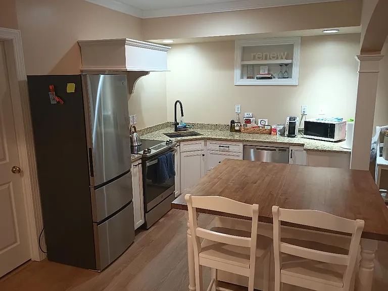 426 New Britain Dr — Photo 12