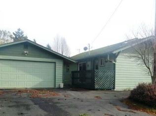 6761 Jasmine Ct, Brookings, OR 97415