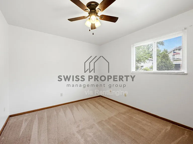 1567 Briarwood Ave — Photo 12