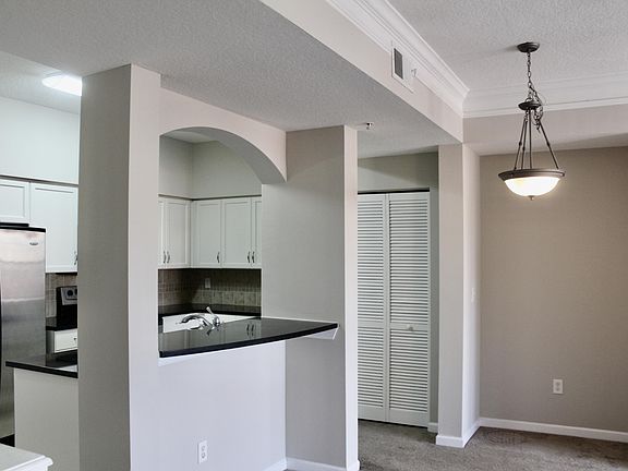 3rd image of 10435 Midtown Pkwy #306