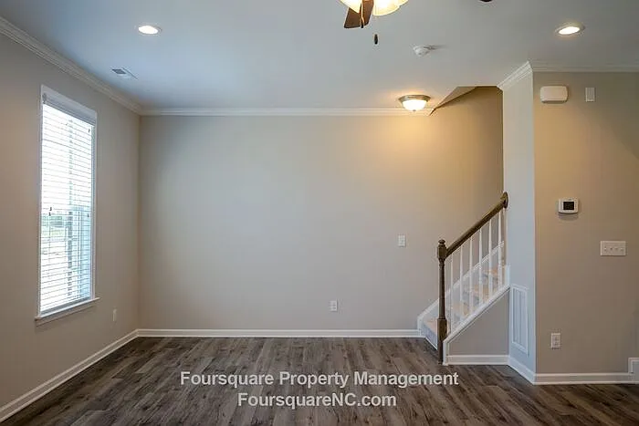 6405 Giddings St — Photo 25